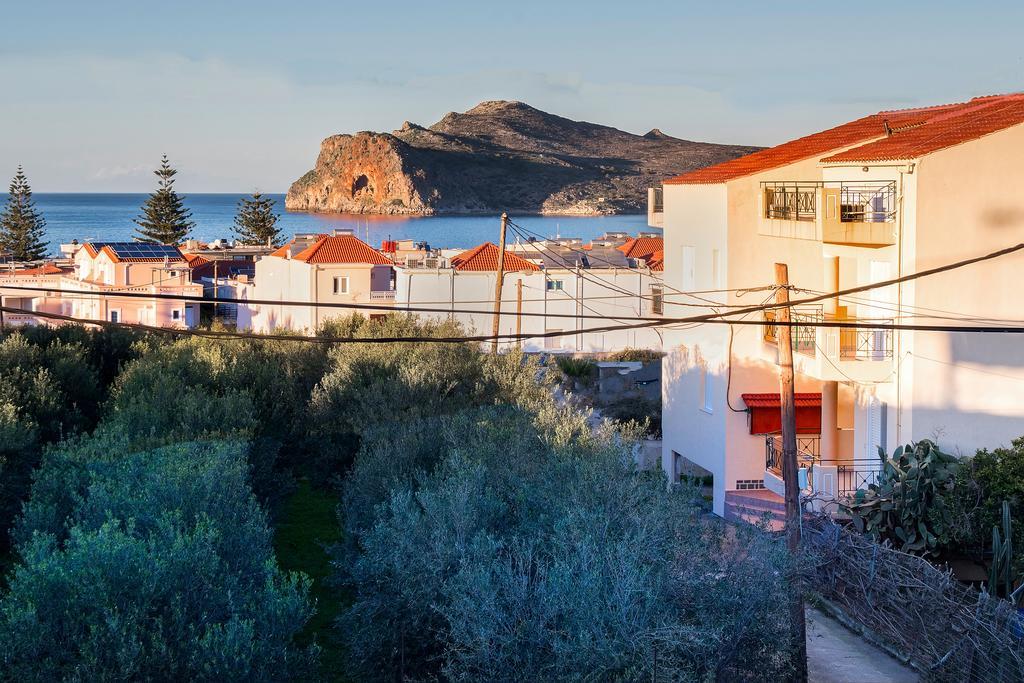 Kyriaki'S Cozy Apartments Agia Marina Exteriör bild